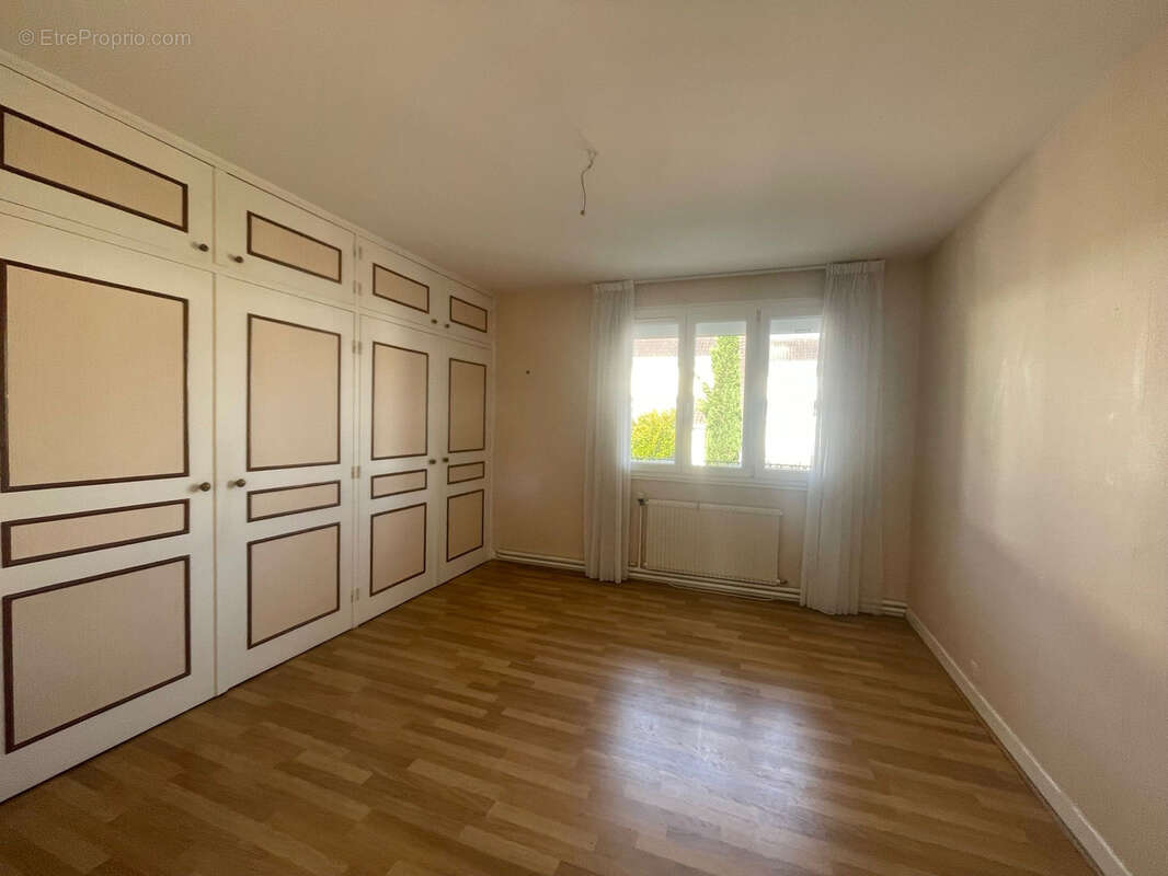 Appartement à SENS