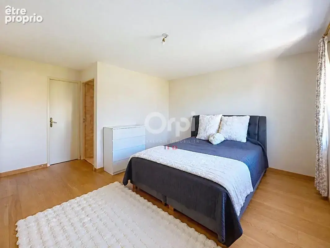 Appartement de 117m² - 4 pièces - proche transports - photo 10