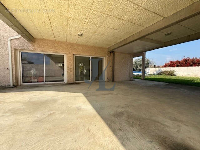 Maison à PORTES-LES-VALENCE