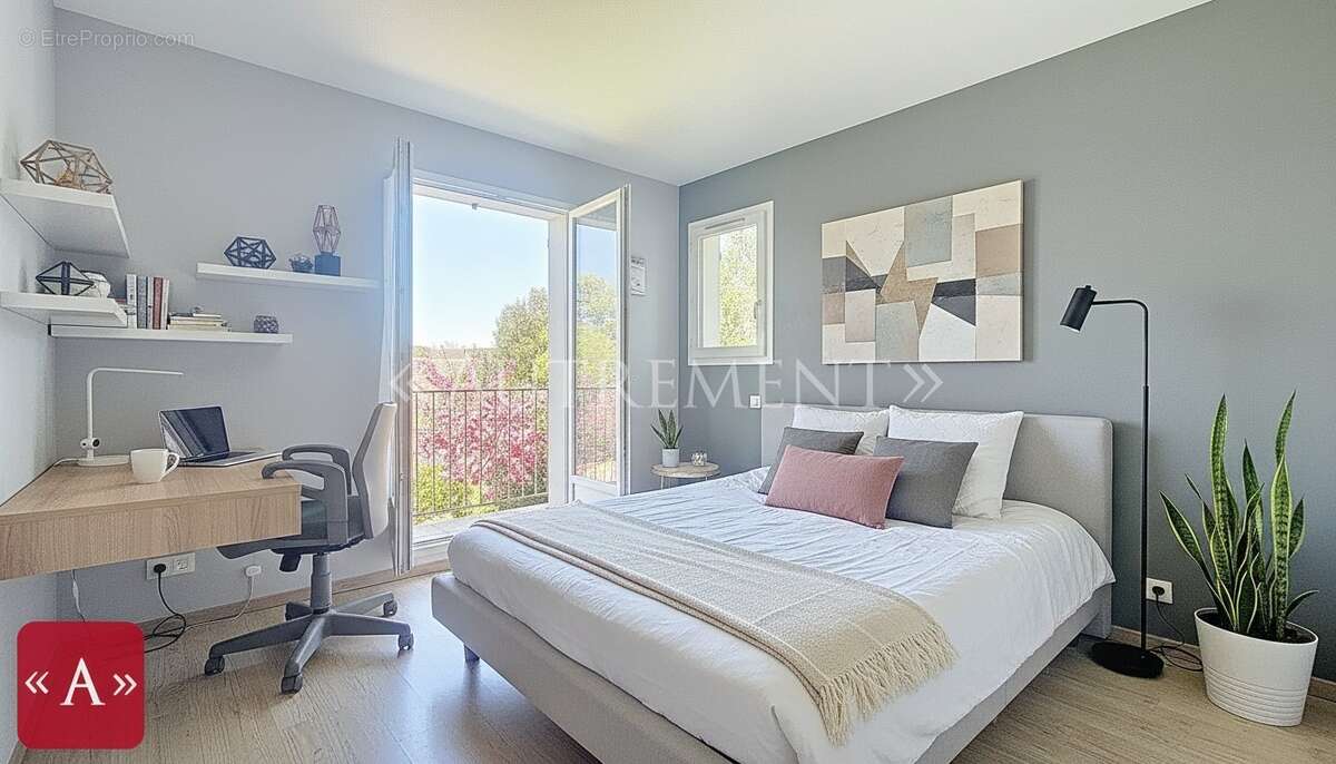 Maison à SAINT-SULPICE