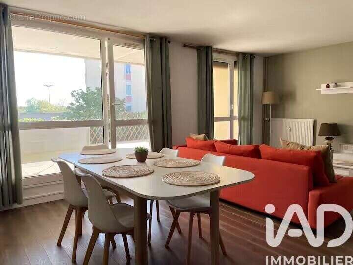 Photo 2 - Appartement à COMPIEGNE