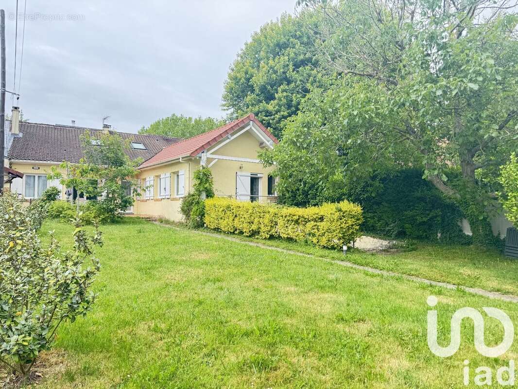 Photo 4 - Maison à LES CLAYES-SOUS-BOIS
