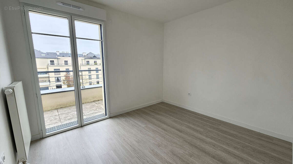 Appartement à SAINT-CYR-SUR-LOIRE