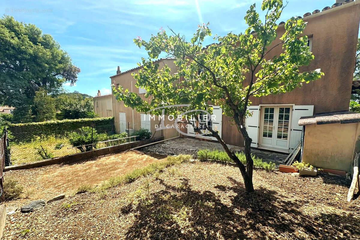 Maison à LA CROIX-VALMER