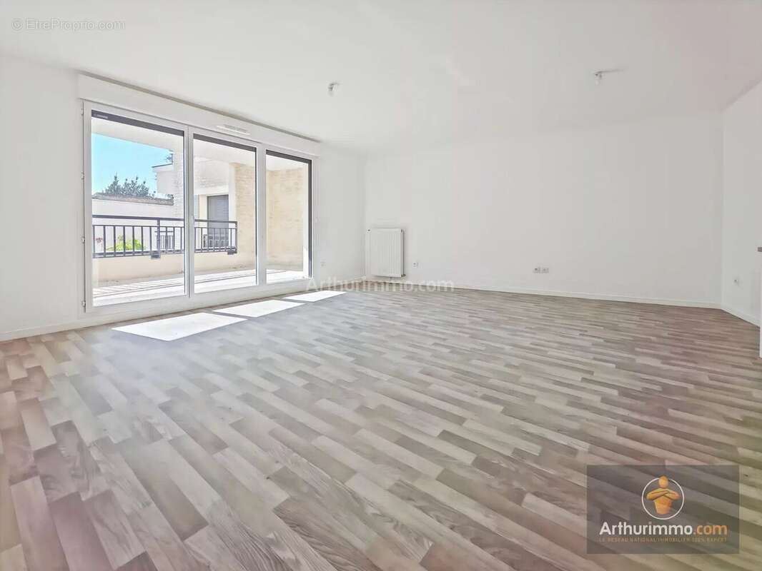 Appartement à LISSES