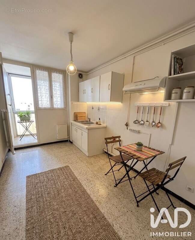 Photo 3 - Appartement à LA VALETTE-DU-VAR