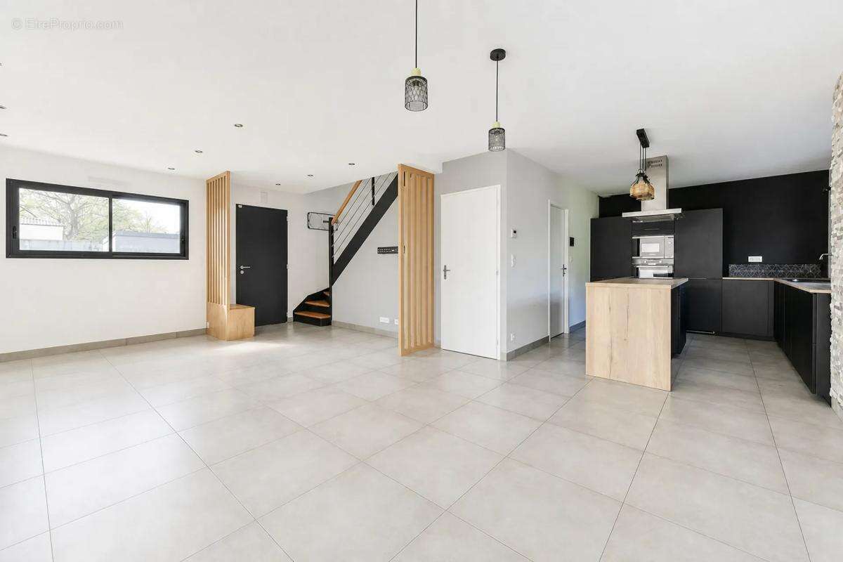 Maison moderne 104m² à Thouaré-sur-Loire - photo 5