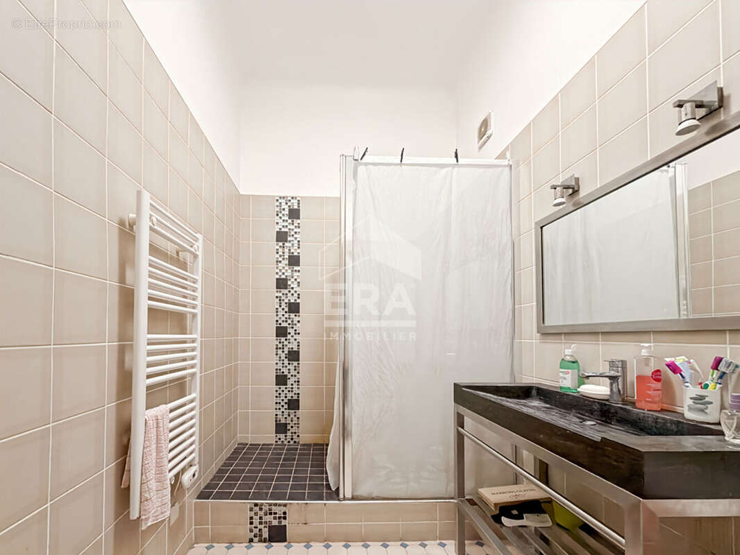 Appartement 79m² à marseille 4e arrondissement - photo 9