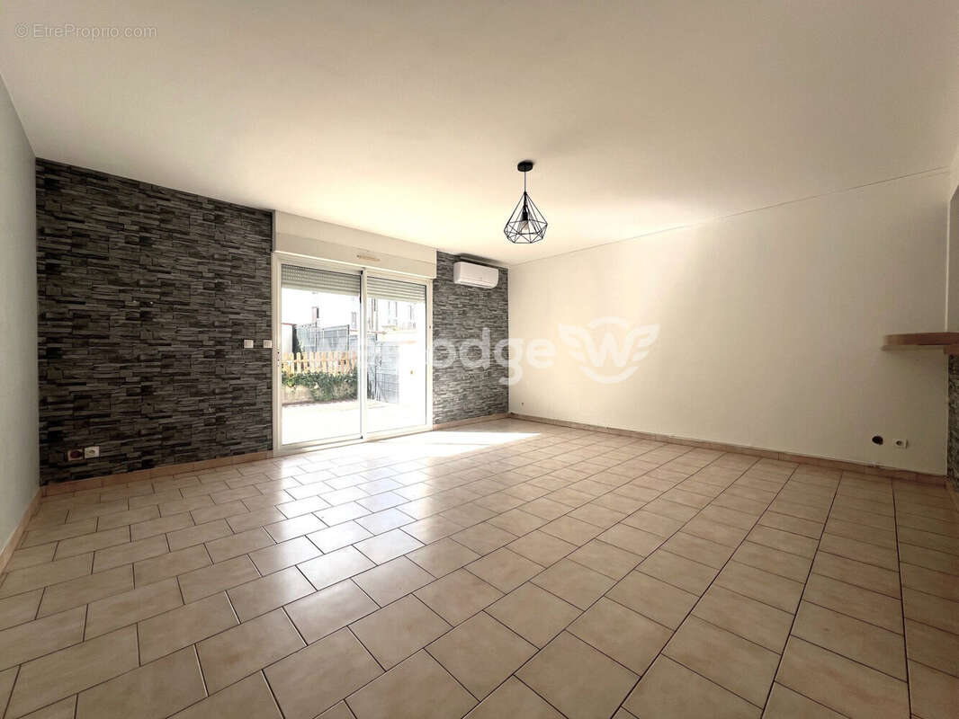 Maison 91 m² à Mantes-La-Ville  - photo 2