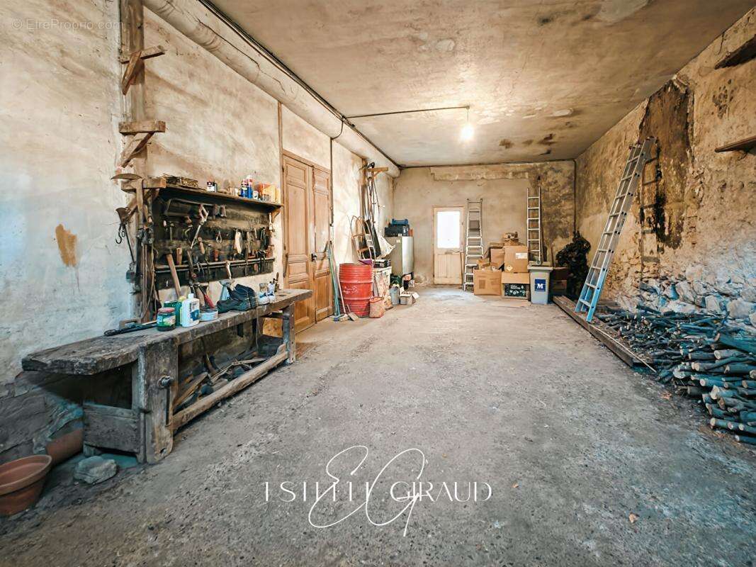 Maison à CAUNES-MINERVOIS