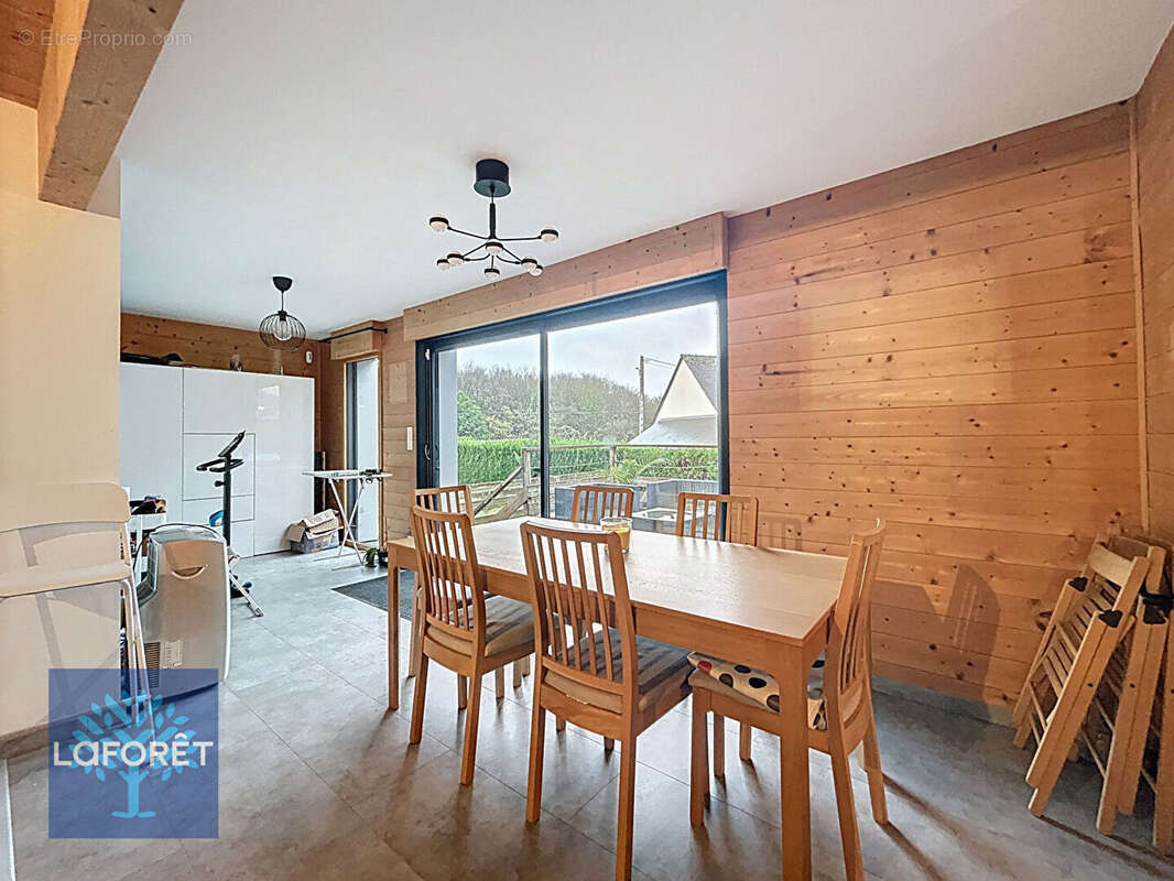 Maison à SAINT-AUBIN-D'AUBIGNE