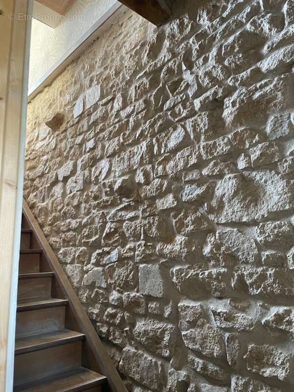 Maison à LA CELLE-DUNOISE