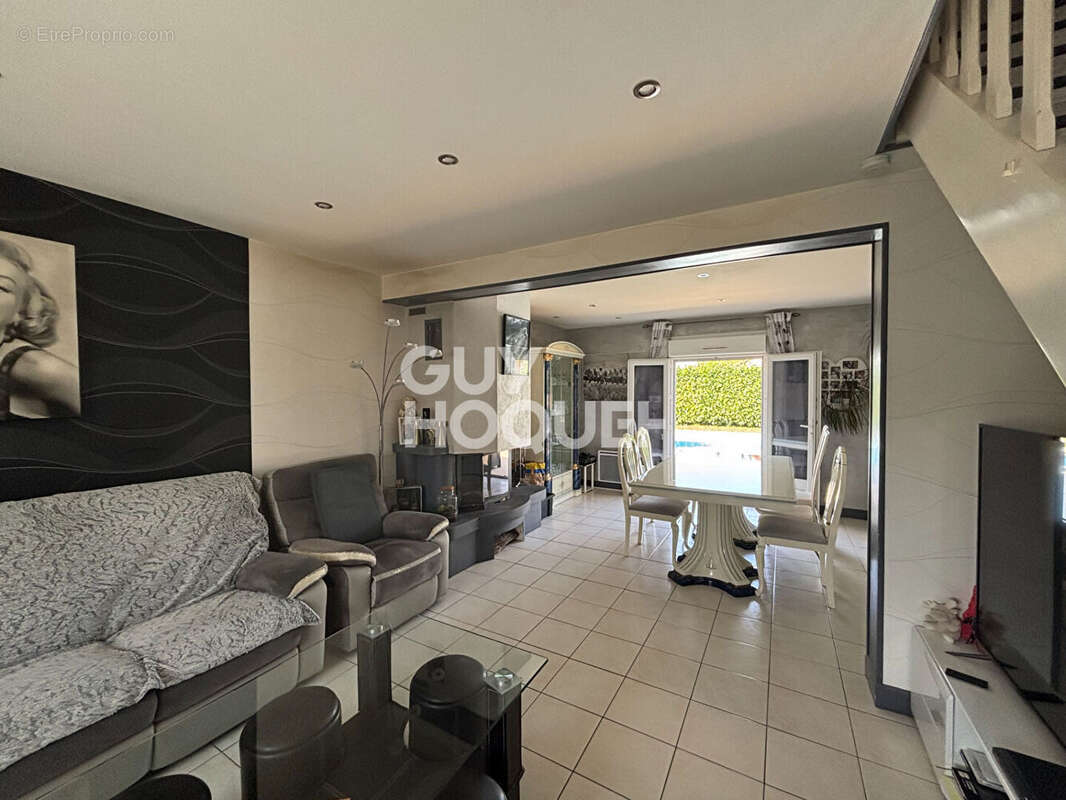 Maison à NEUFMOUTIERS-EN-BRIE