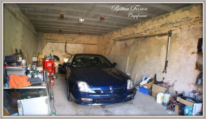 Maison à BOUX-SOUS-SALMAISE