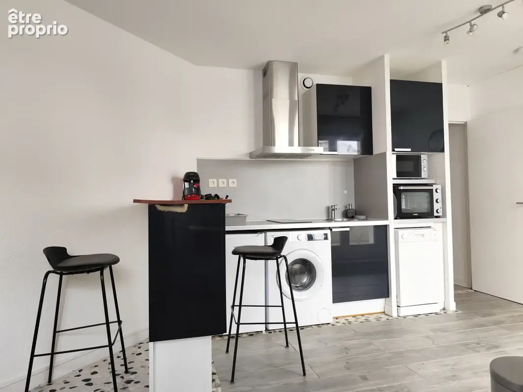 T2 cocon de 31 m2 avec Terrasse et Loggia + Place de parking souterrain sécurisée — À 10 min de la plage - photo 8