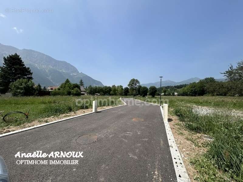 Terrain à CHAUFFAYER