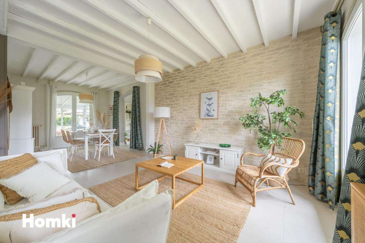 Maison à PESSAC