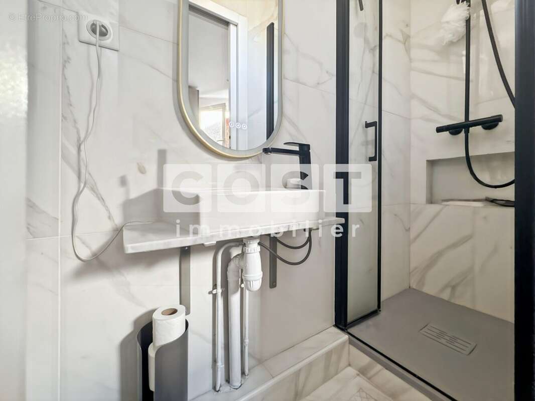 Appartement à ASNIERES-SUR-SEINE