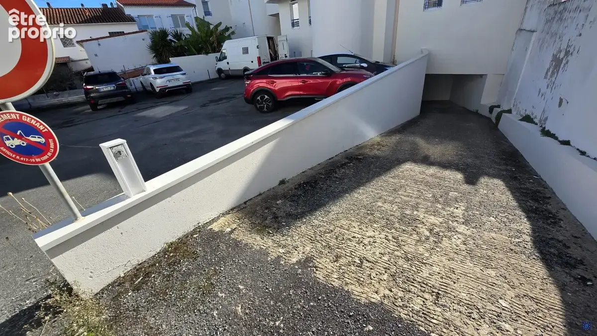 Parking à vendre à Royan (17200) - photo 3