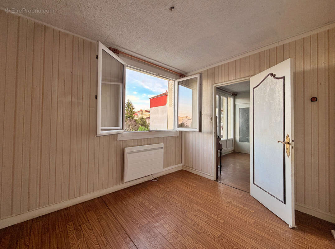 Appartement à BOURGOIN-JALLIEU