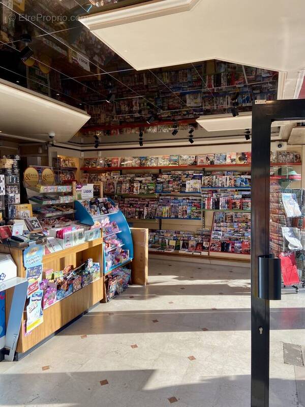 Autre à VELIZY-VILLACOUBLAY