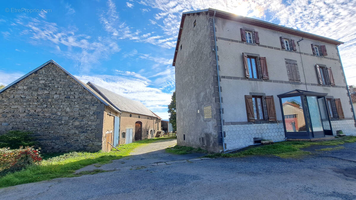 Maison à VITRAC