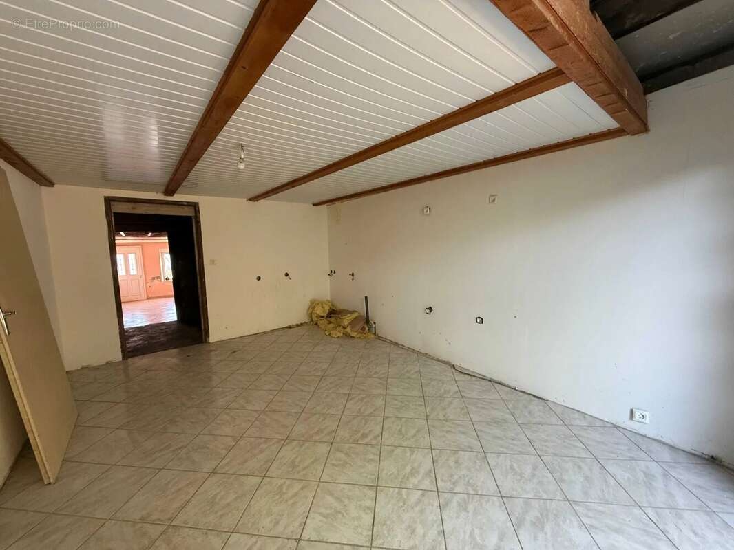 Maison à rénover dans un petit village de Haute-Saône - photo 9