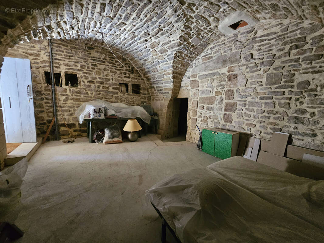 Maison à VILLETELLE