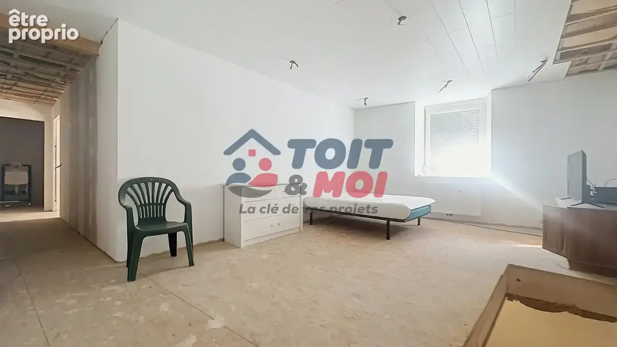 Maison d’environ 160 m2 à terminer selon vos envies   Garage - photo 6