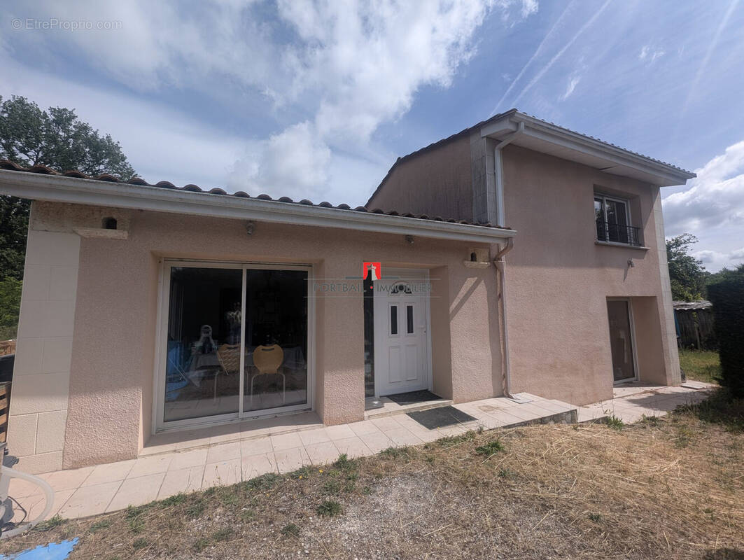 Maison à BERSON