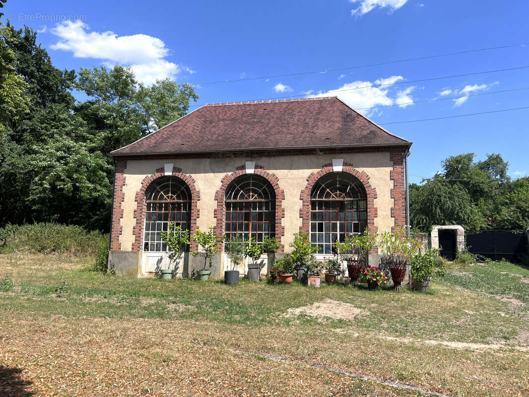 Élégante Maison de Maître avec plus de 3 hectares - photo 7