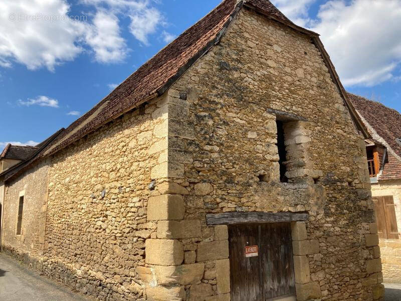 Maison à MONTIGNAC