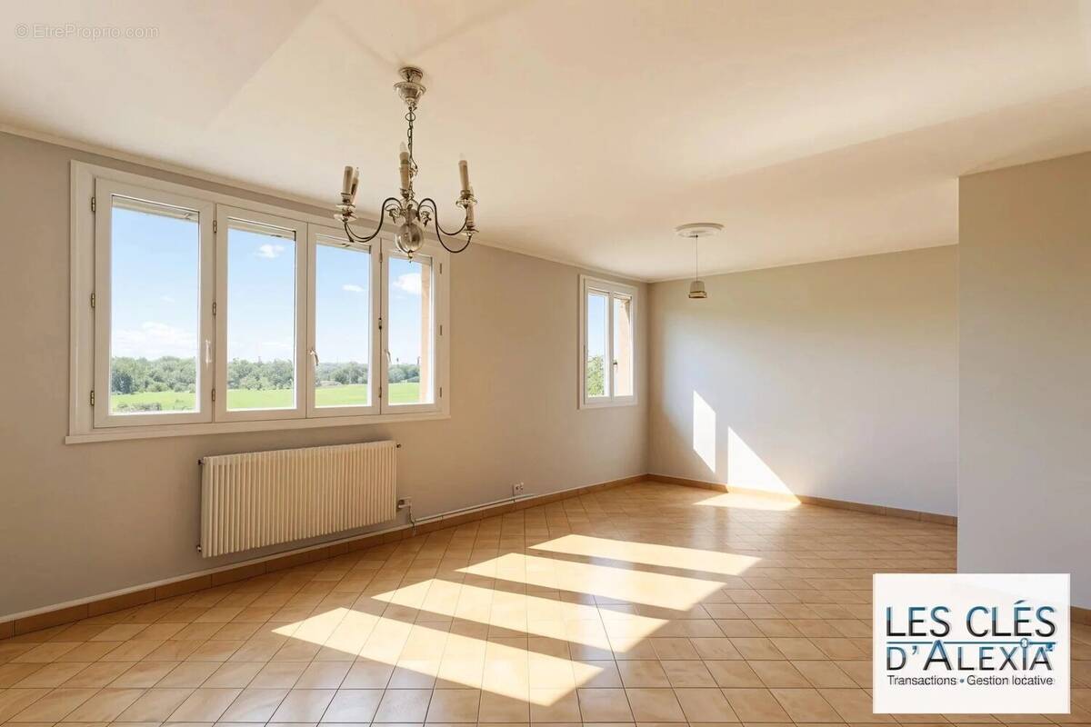 Appartement à VENISSIEUX