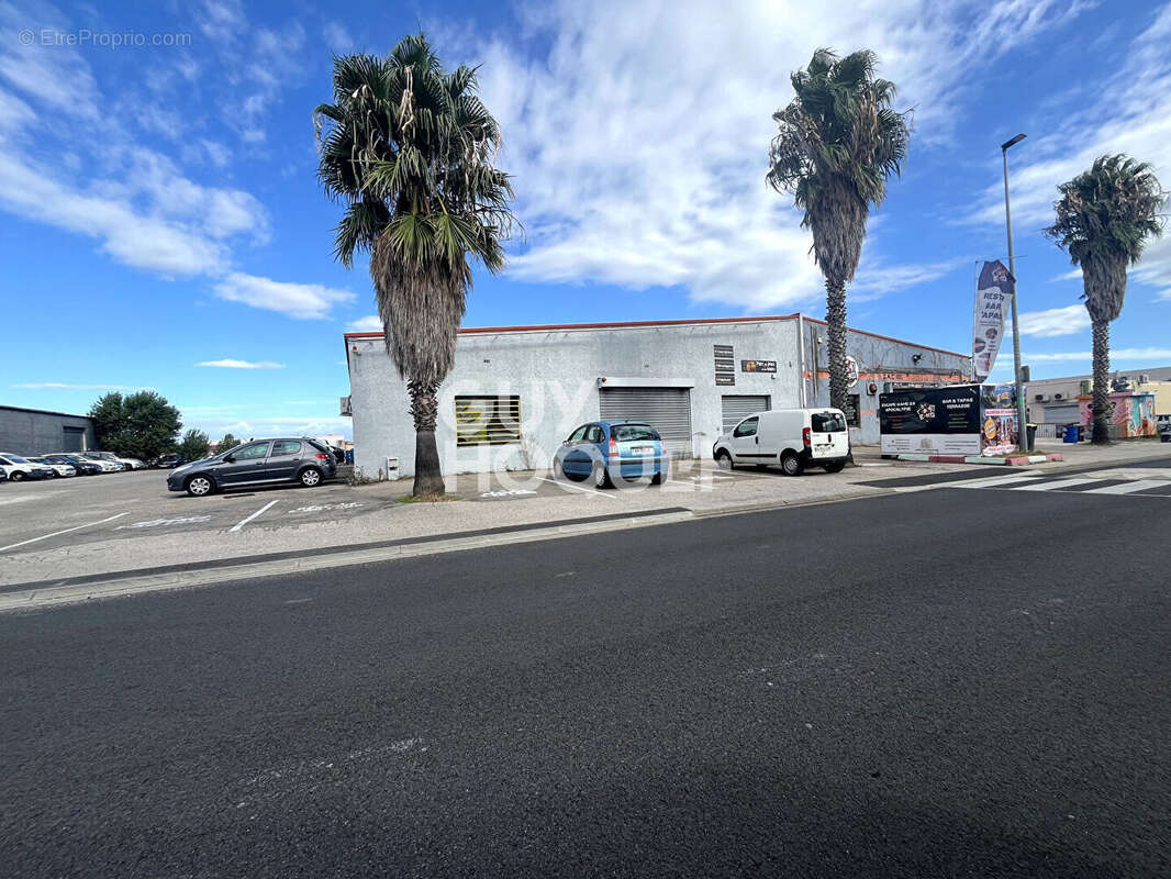 Commerce à CABESTANY