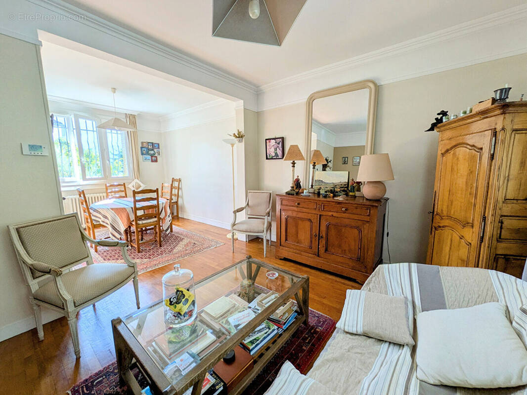 Maison à VILLEMOMBLE