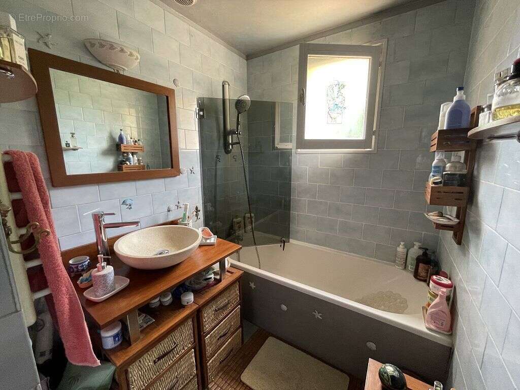 Maison - 76m ² - photo 5