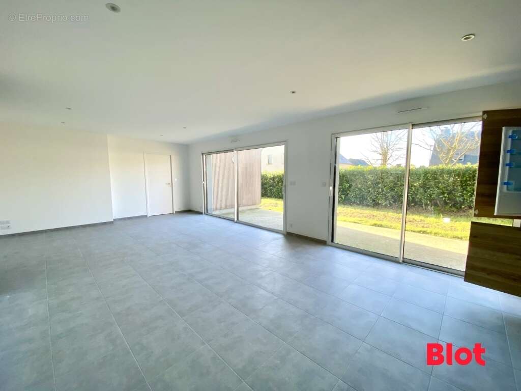 Appartement à MONTAUBAN-DE-BRETAGNE