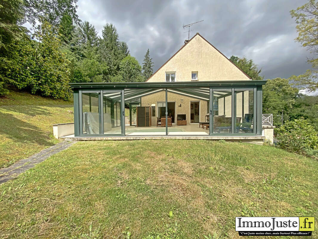 Maison à LEVIS-SAINT-NOM