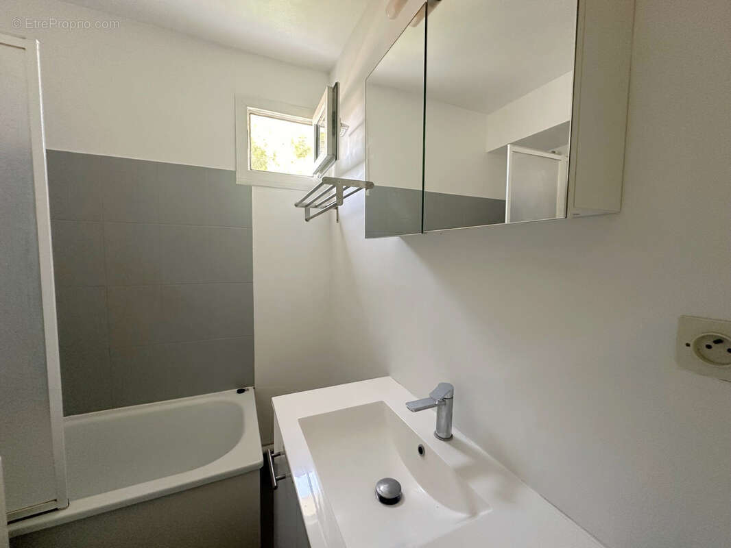 Appartement à CANDILLARGUES