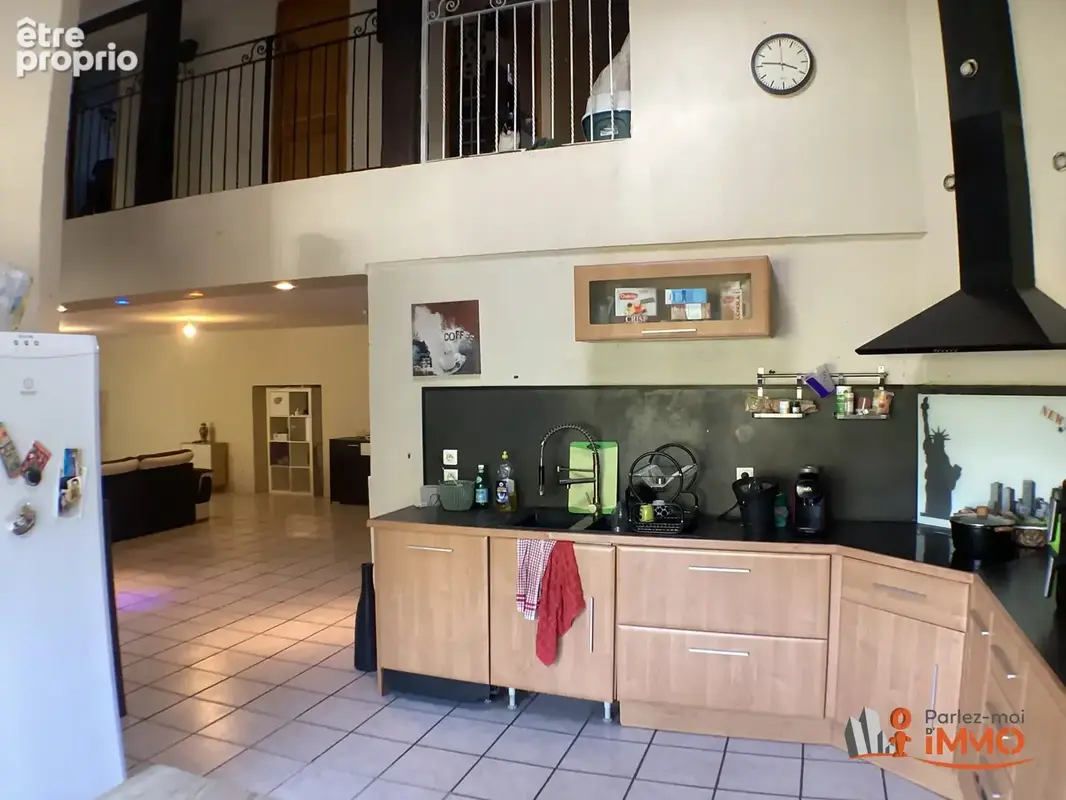 Maison 6 pièces 175 m² à vendre à Estivareilles (42380) - photo 5