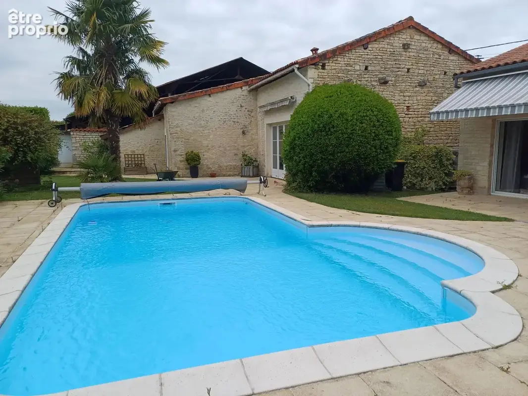 Maison de Charme avec Piscine à La Faye - photo 30