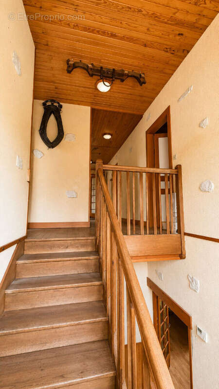 Maison Clevilliers 8 pièces 210.98 m² - photo 11