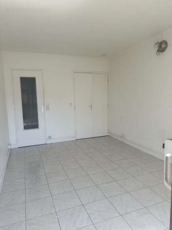 Appartement 23 m² à Paris-20e  - photo 4