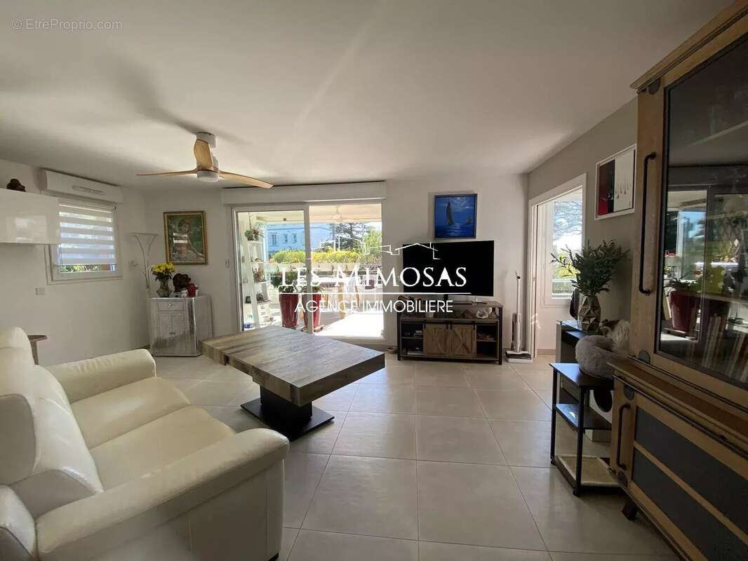 Appartement à SAINT-RAPHAEL