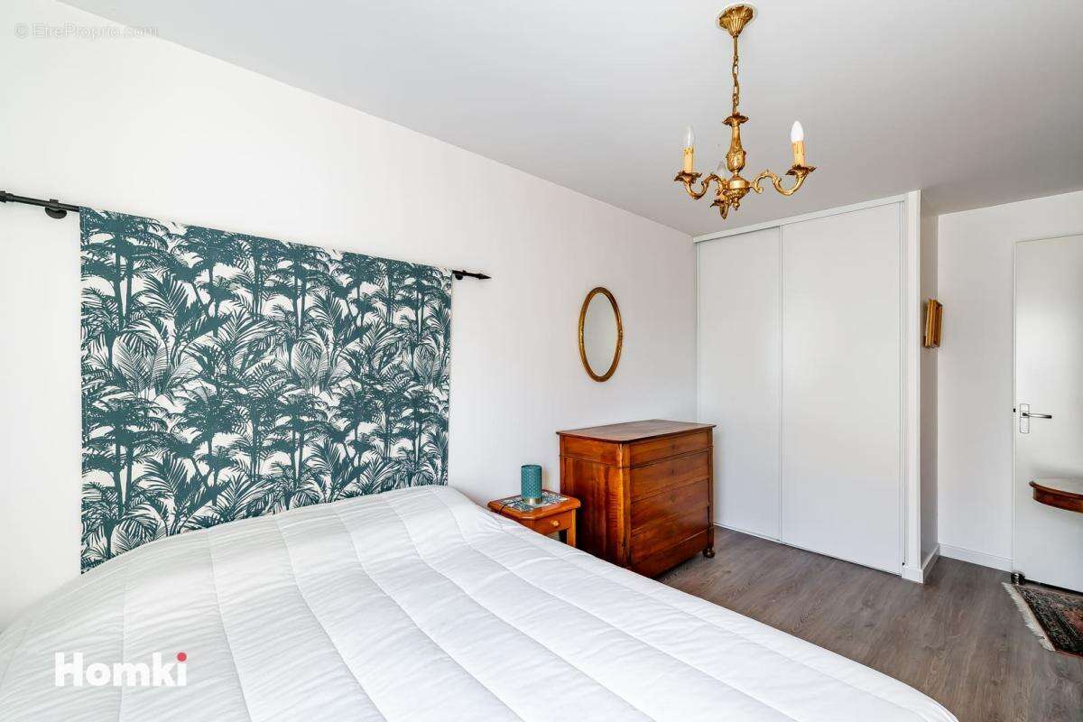Appartement T5 de 99 m2 à Bordeaux 33300, Rue Paule Marrot - photo 8