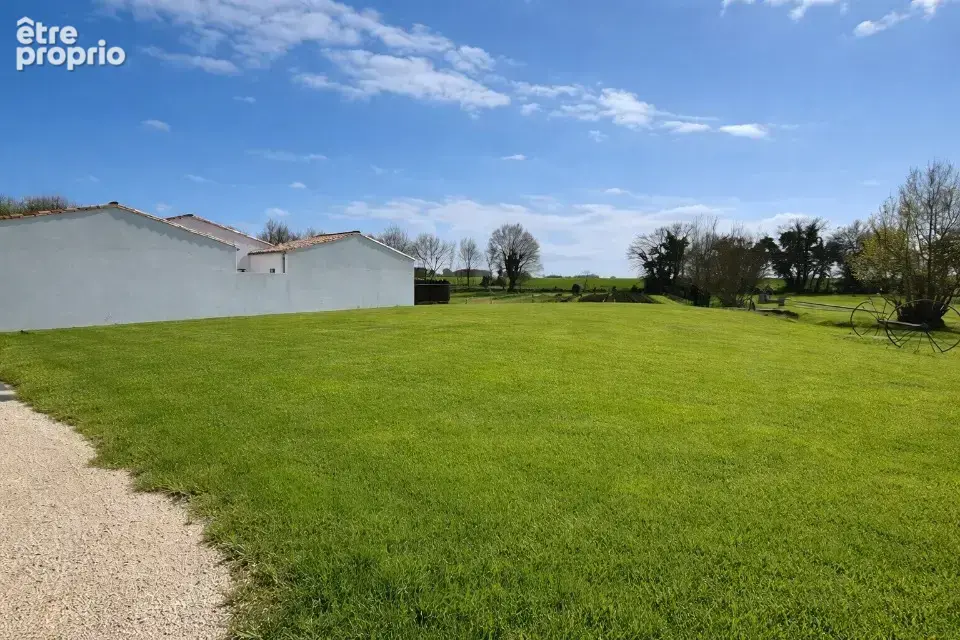 Terrain 432 m² à vendre à Sainte-Soulle (17220) - photo 2