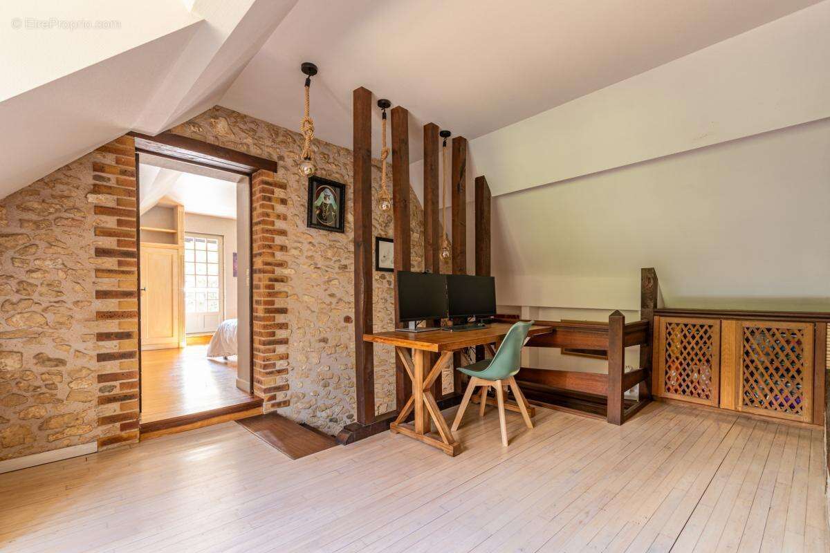 Maison 153 m² à Chemire-Le-Gaudin  - photo 7