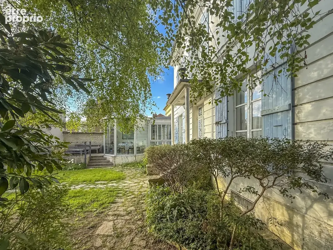 Maison 162 m² à Magny-En-Vexin  - photo 2
