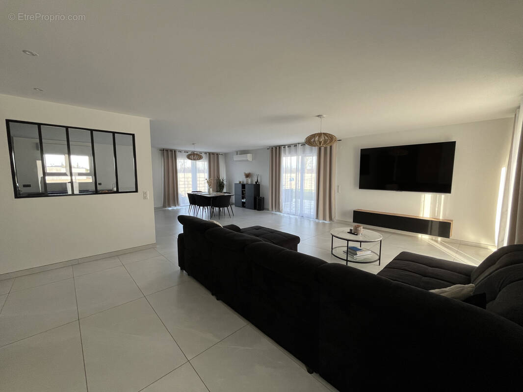 Maison à LOISY-SUR-MARNE