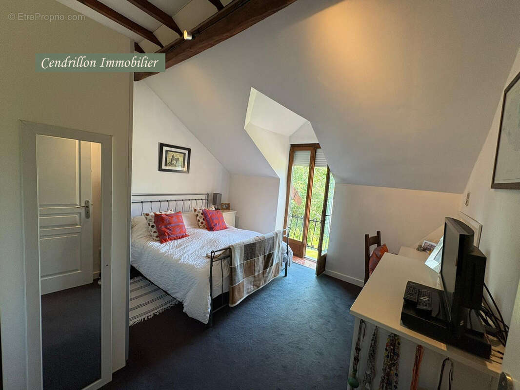 Maison à MASBARAUD-MERIGNAT